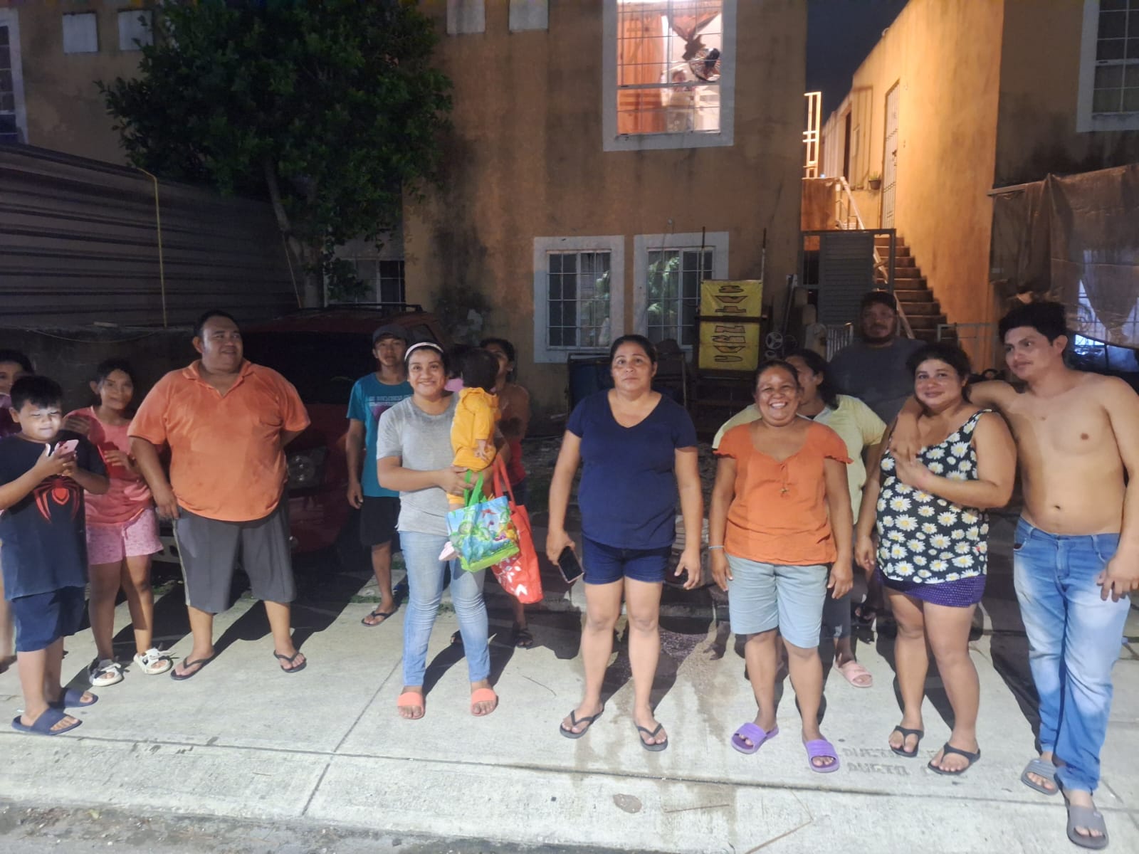 Vecinos de Villas del Sol denuncian colapso de drenajes y negligencia ...